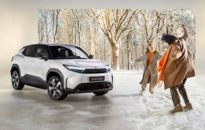 Kaikki Toyotan täyssähköiset henkilöautouutuudet ovat saatavilla nelivetona